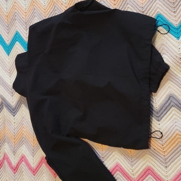 Aritzia | Tna Overload Cargo Jacket - Picture 5 of 11